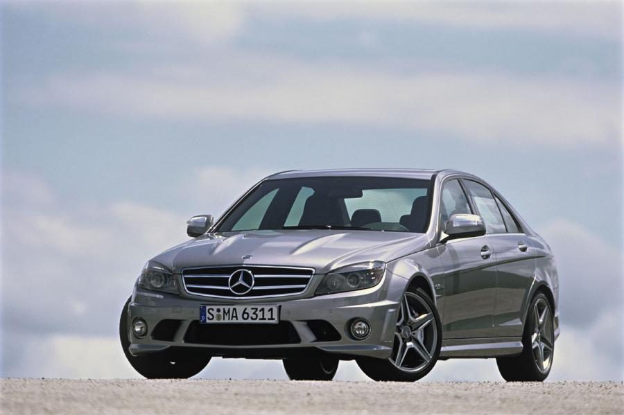  Mercedes-Benz C63 AMG 2008 года  (фото 26 из 26)